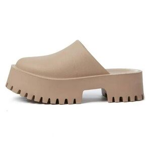 Jeffrey Campbell Clogge Taupe Fashion Slip On Chunky Platform Clog Sandals sz 8